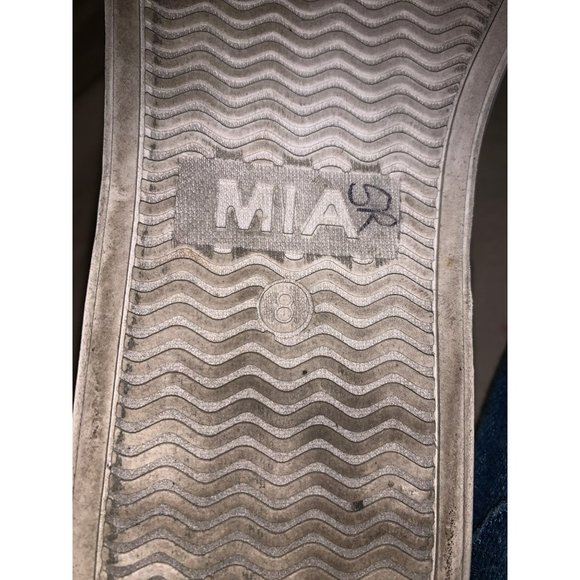 EUC MIA "pepe" blue slip on sneakers embroidered patches  size 8 girls - Picture 5 of 6